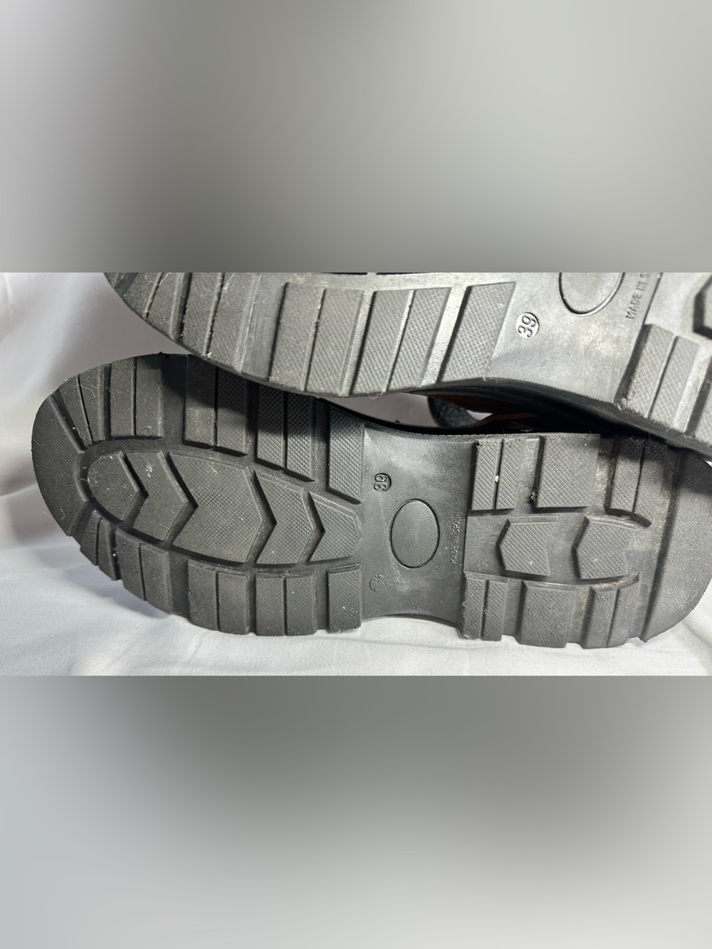 INTENTIONALLY BLANK COURTNEY LUG SOLE MARY JANE - BLACK/CAFE Size 8.5 - Picture 8 of 13